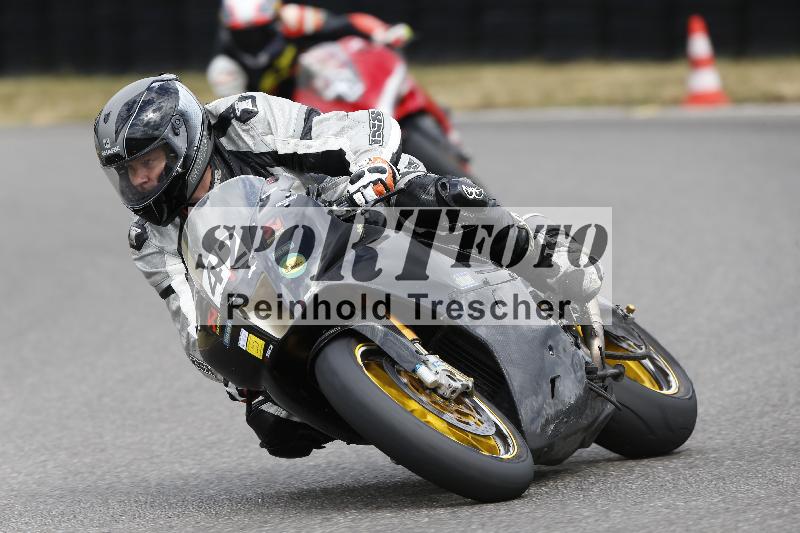 /32 07.07.2025 Plüss Moto Sport ADR/Freies Fahren/42